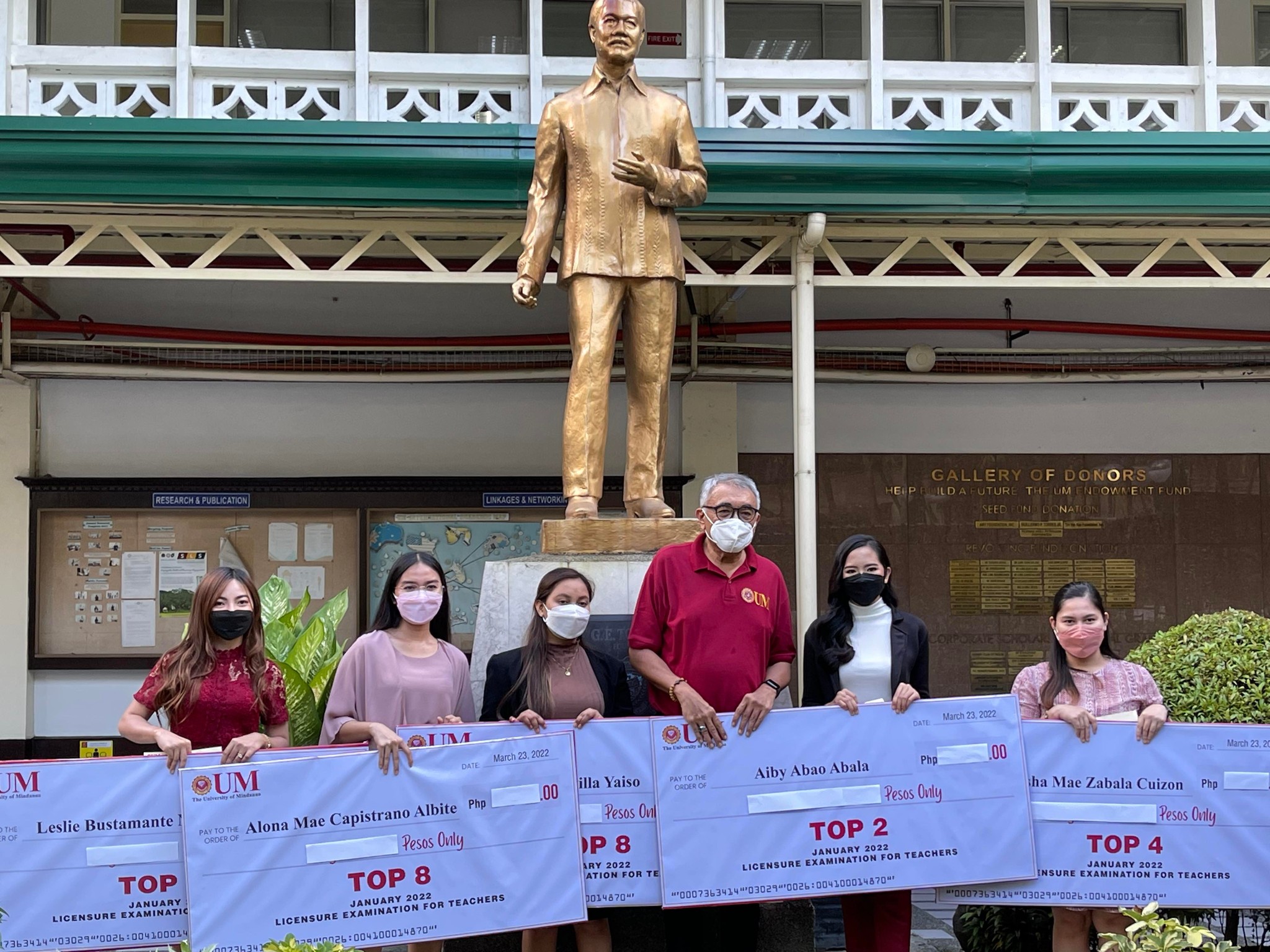 LET 2022 topnotchers receive their incentives