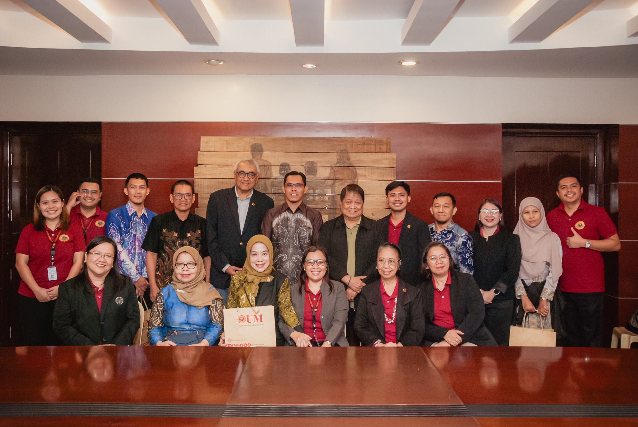 UM WELCOMES DELEGATES FROM INDONESIAN PARTNER SCHOOL FOR COURTESY MEETING